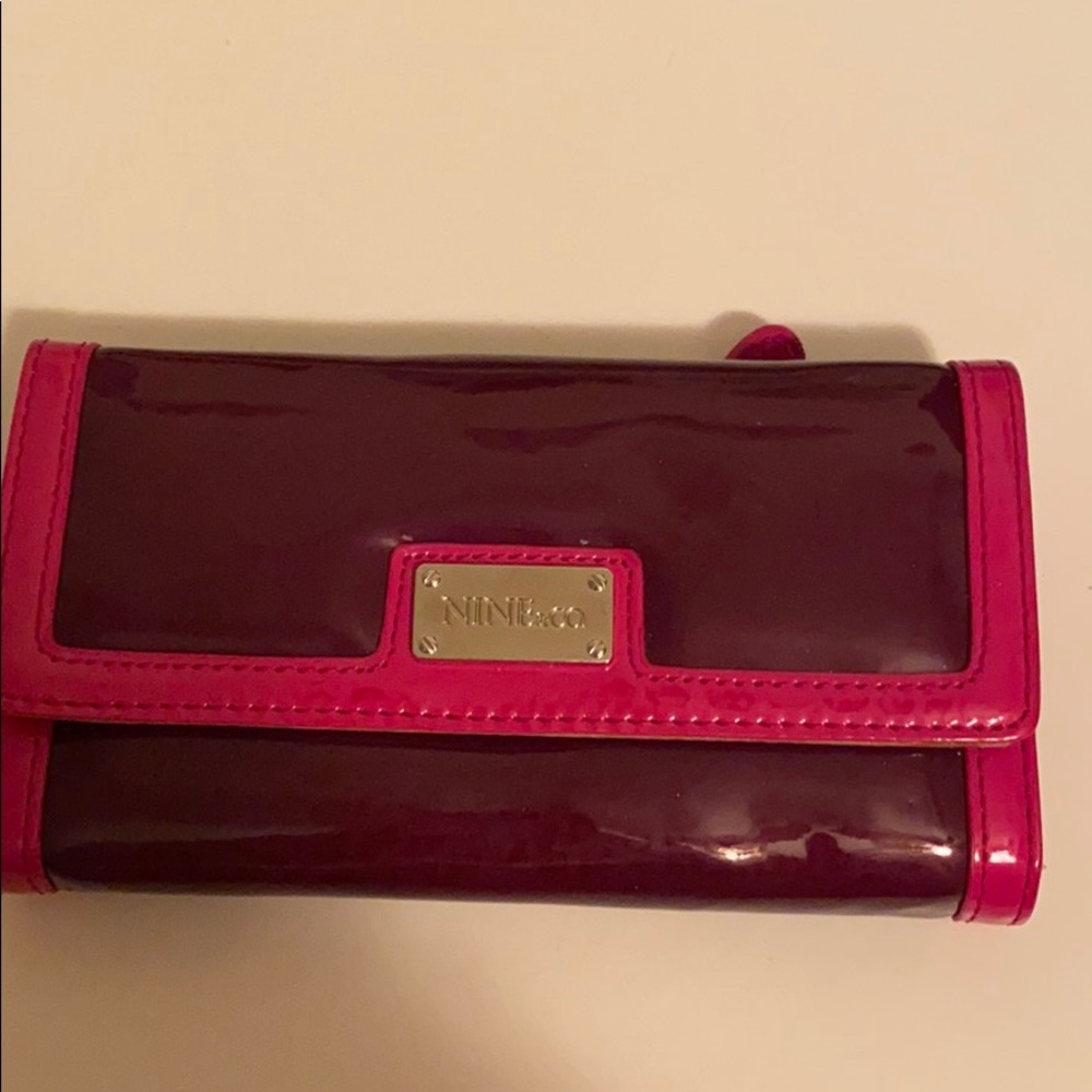 Nine & Co patent leather wallet